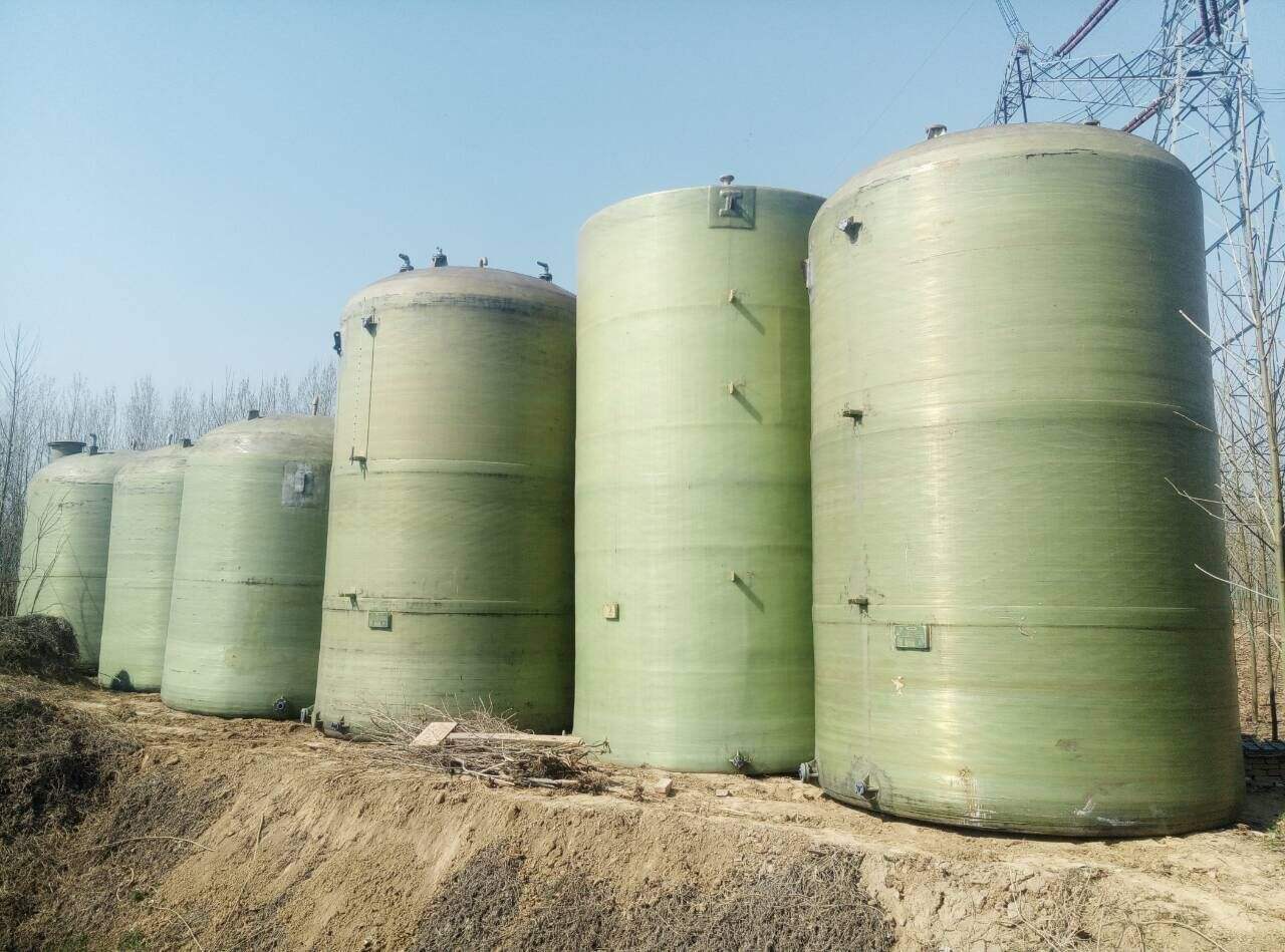 红杏在线免费视频储罐喷衬成型工艺